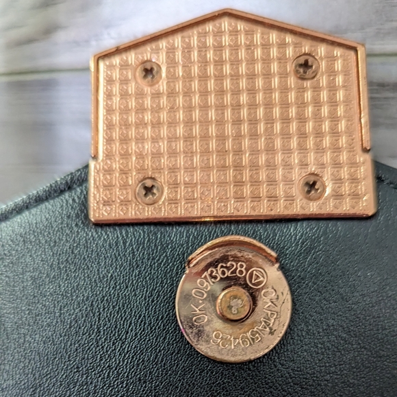 Neiman Marcus black purse with rose gold - Picture 8 of 8